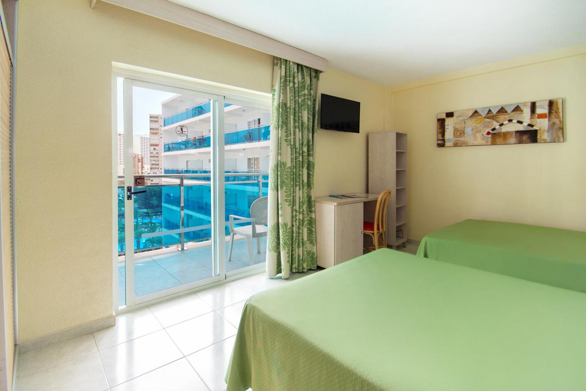 Hotel Servigroup Calypso Benidorm Szoba fotó