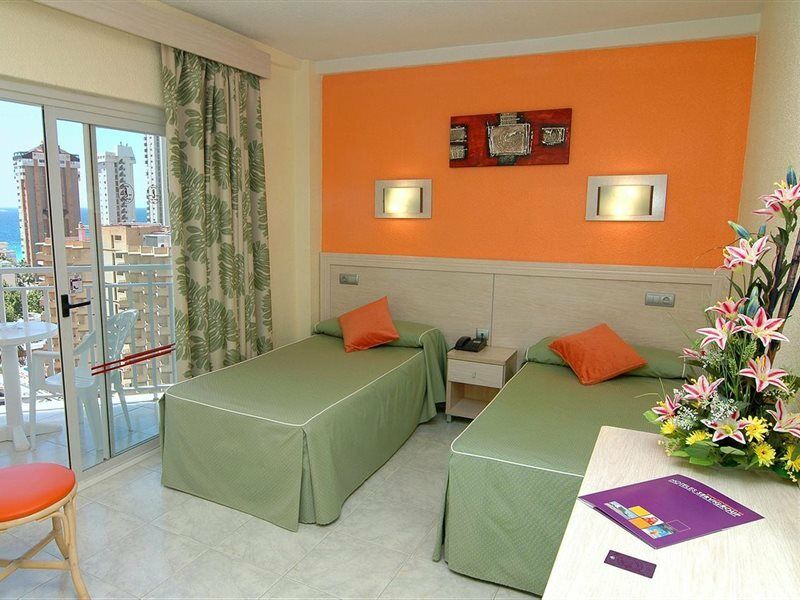 Hotel Servigroup Calypso Benidorm Kültér fotó